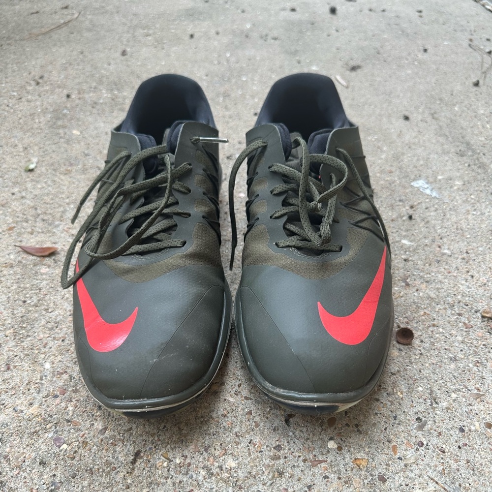 Men’s Nike Lunarlon golf shoes
